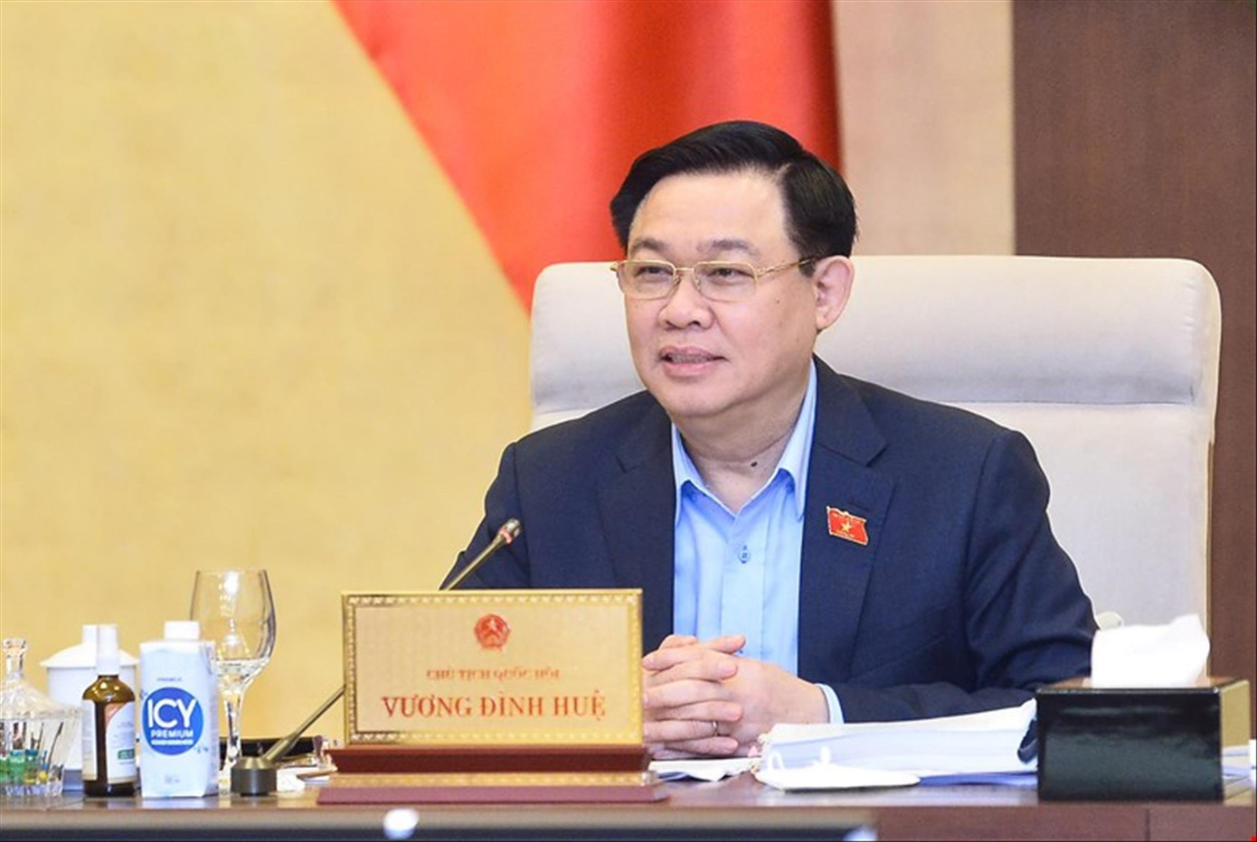 Chủ tịch Quốc hội Vương Đình Huệ phát biểu tại phiên họp Chủ tịch Quốc hội Vương Đình Huệ phát biểu tại phiên họp