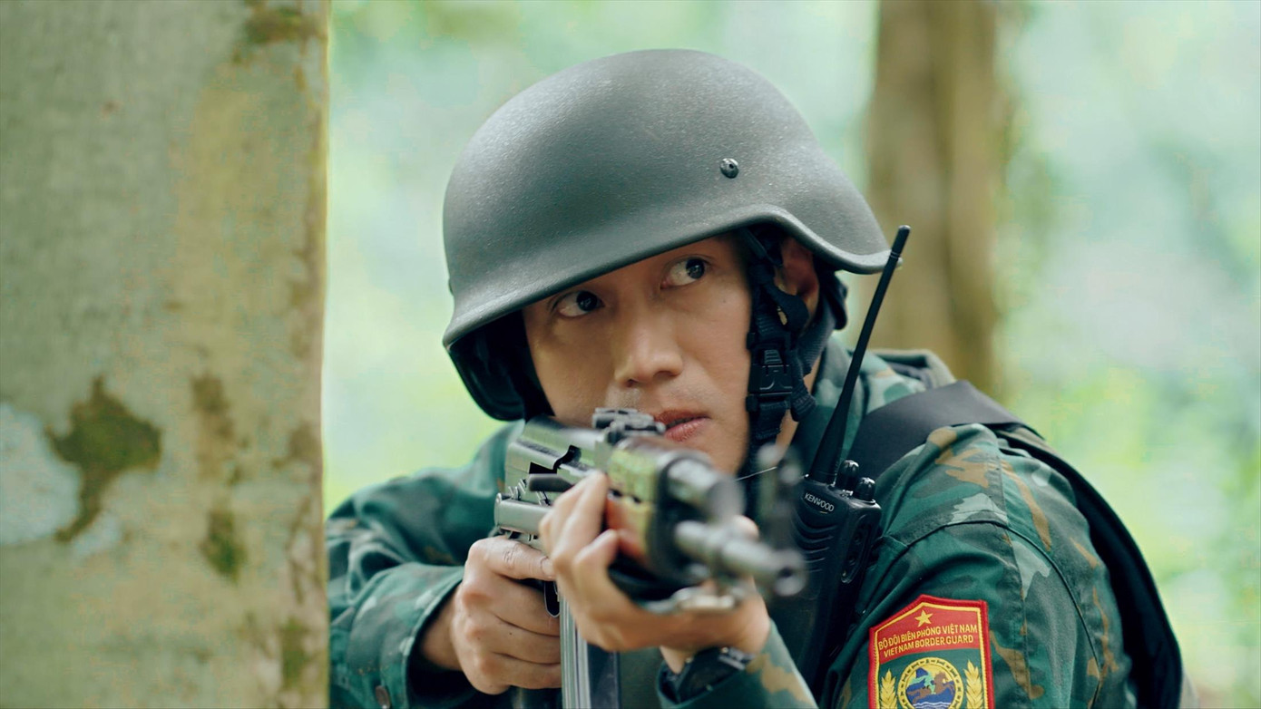 Tạo hình chiến sĩ bộ đội biên phòng của Việt Anh trong Cuộc chiến không giới tuyến.