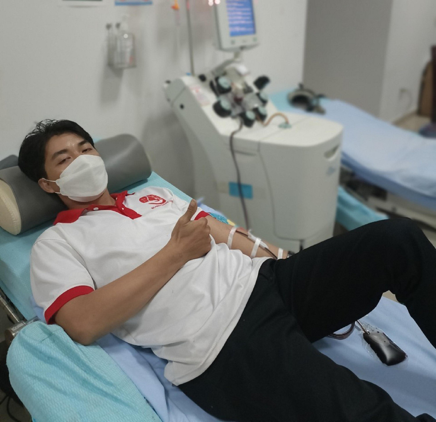 Anh Bình hiến tiểu cầu Anh Bình hiến tiểu cầu