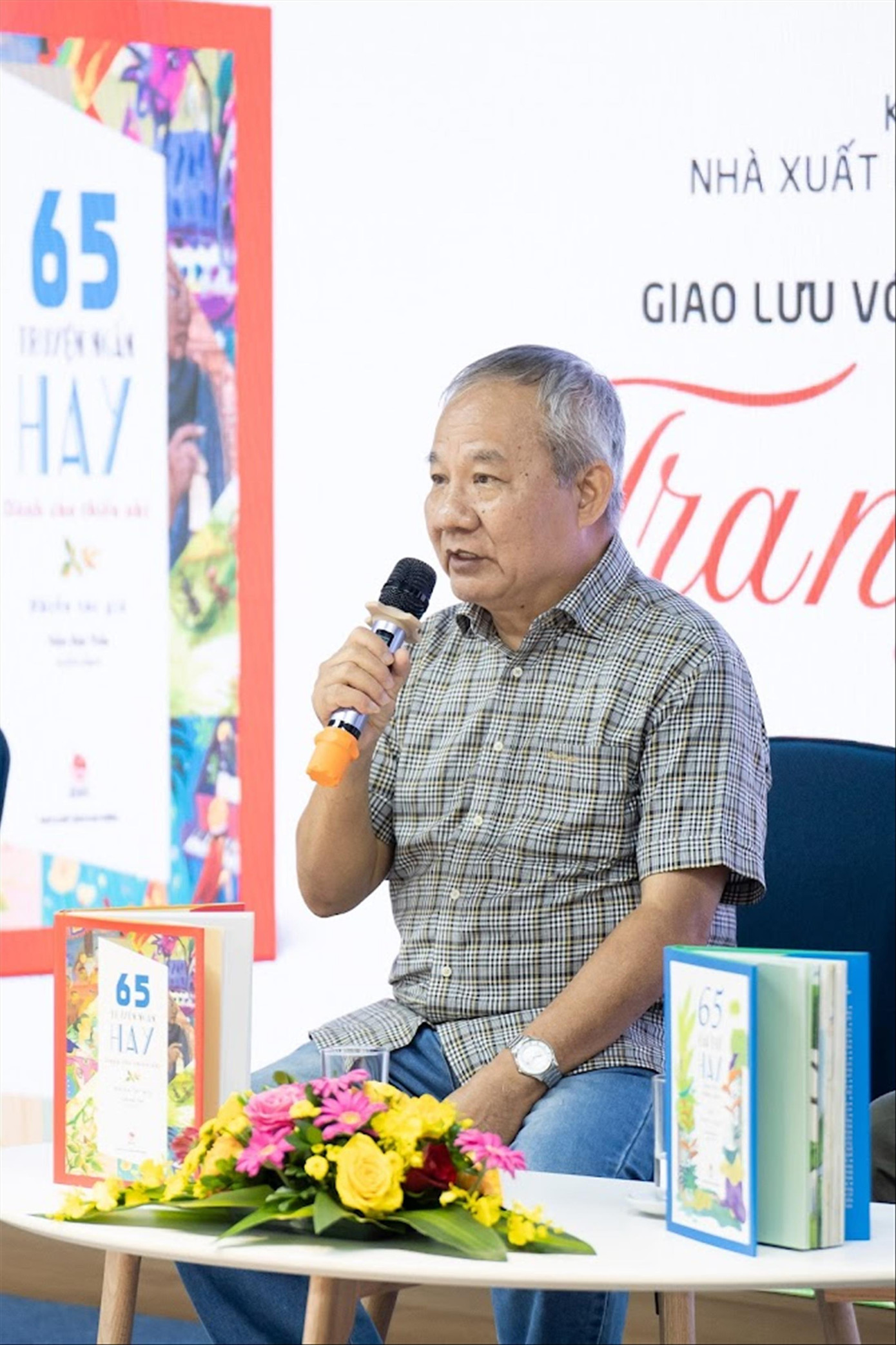 Nhà văn Trần Đức Tiến-một cây viết gạo cội cho thiếu nhi Nhà văn Trần Đức Tiến-một cây viết gạo cội cho thiếu nhi