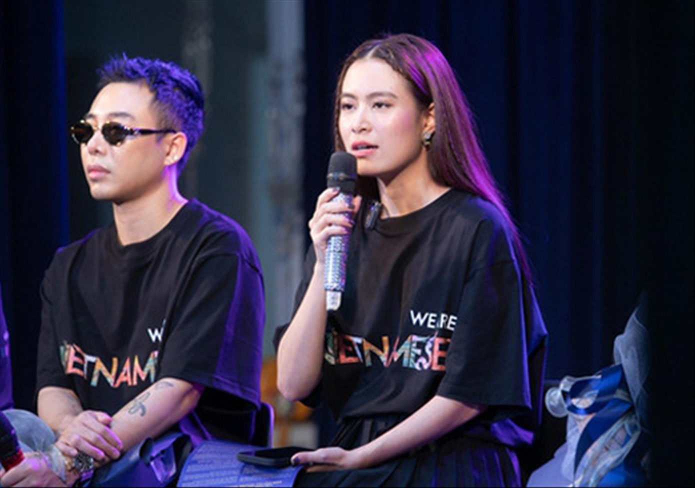 Hoàng Thùy Linh tự gây sóng gió trong họp báo liveshow đầu tay