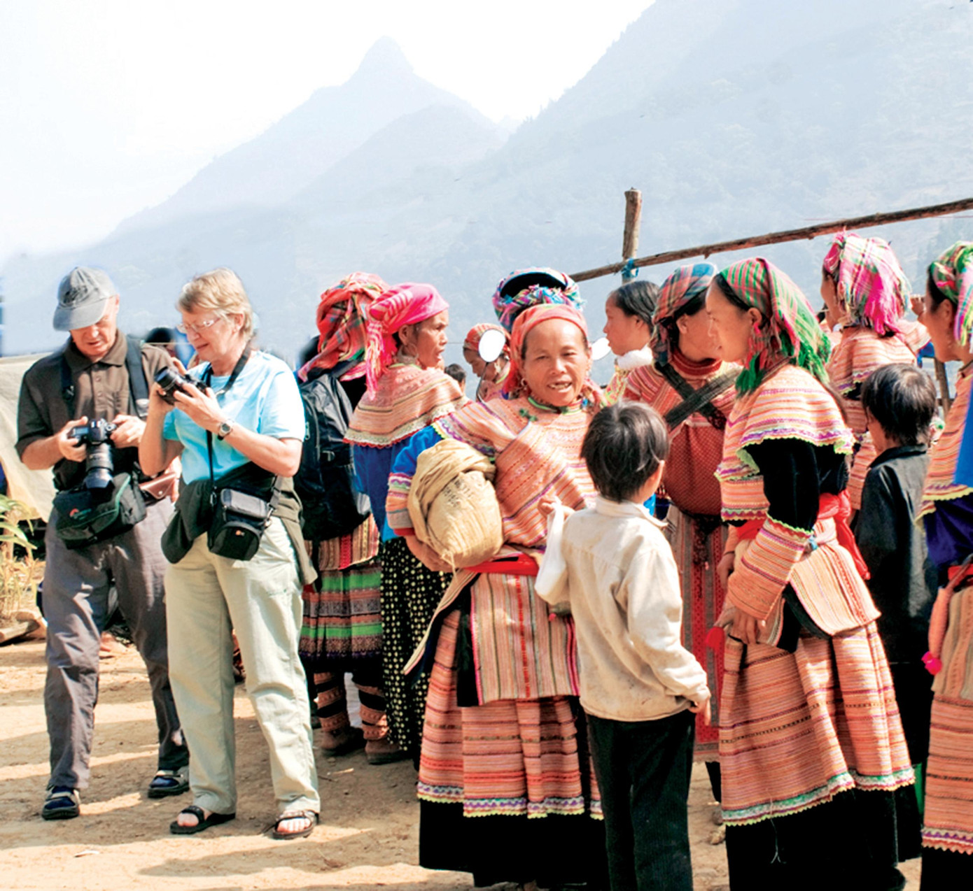 Một số hình ảnh tại phiên chợ Bắc Hà Một số hình ảnh tại phiên chợ Bắc Hà