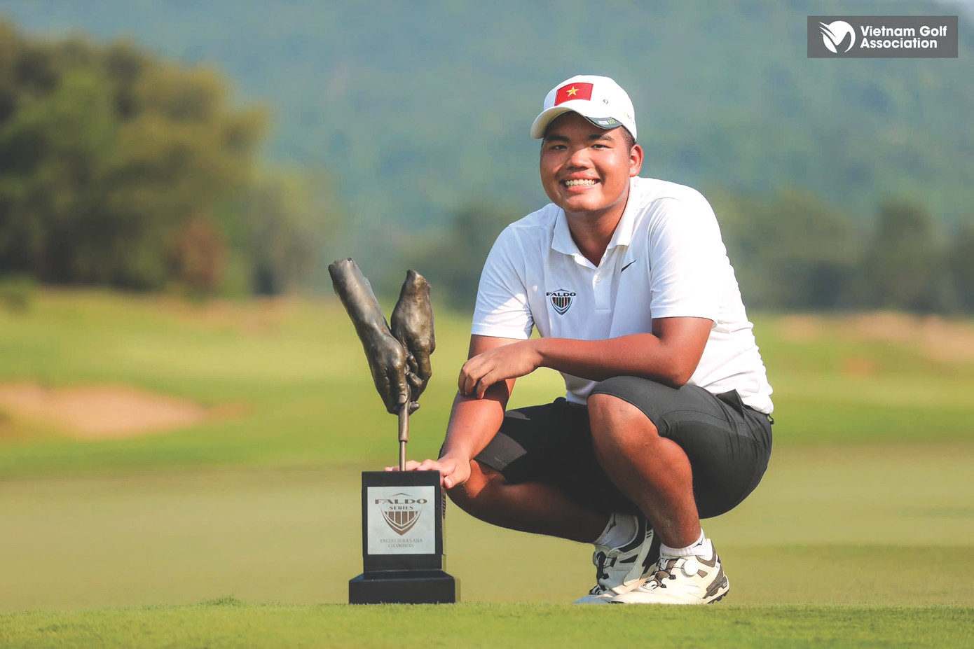 Nguyễn Đức Sơn đại diện cho golf Việt Nam dự Faldo Series châu Âu Nguyễn Đức Sơn đại diện cho golf Việt Nam dự Faldo Series châu Âu