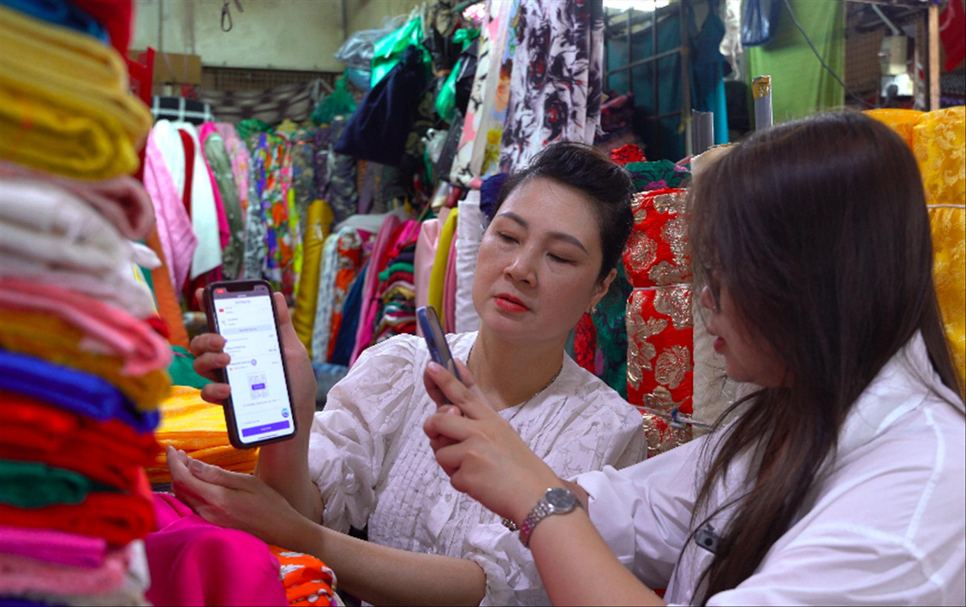 Hộ kinh doanh sử dụng ứng dụng chỉ cần đọc giá tiền đã có thể xuất hoá đơn điện tử