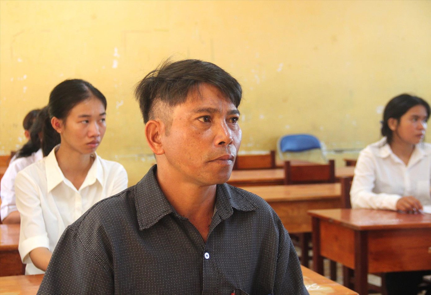 Anh Rơ Châm Un Anh Rơ Châm Un