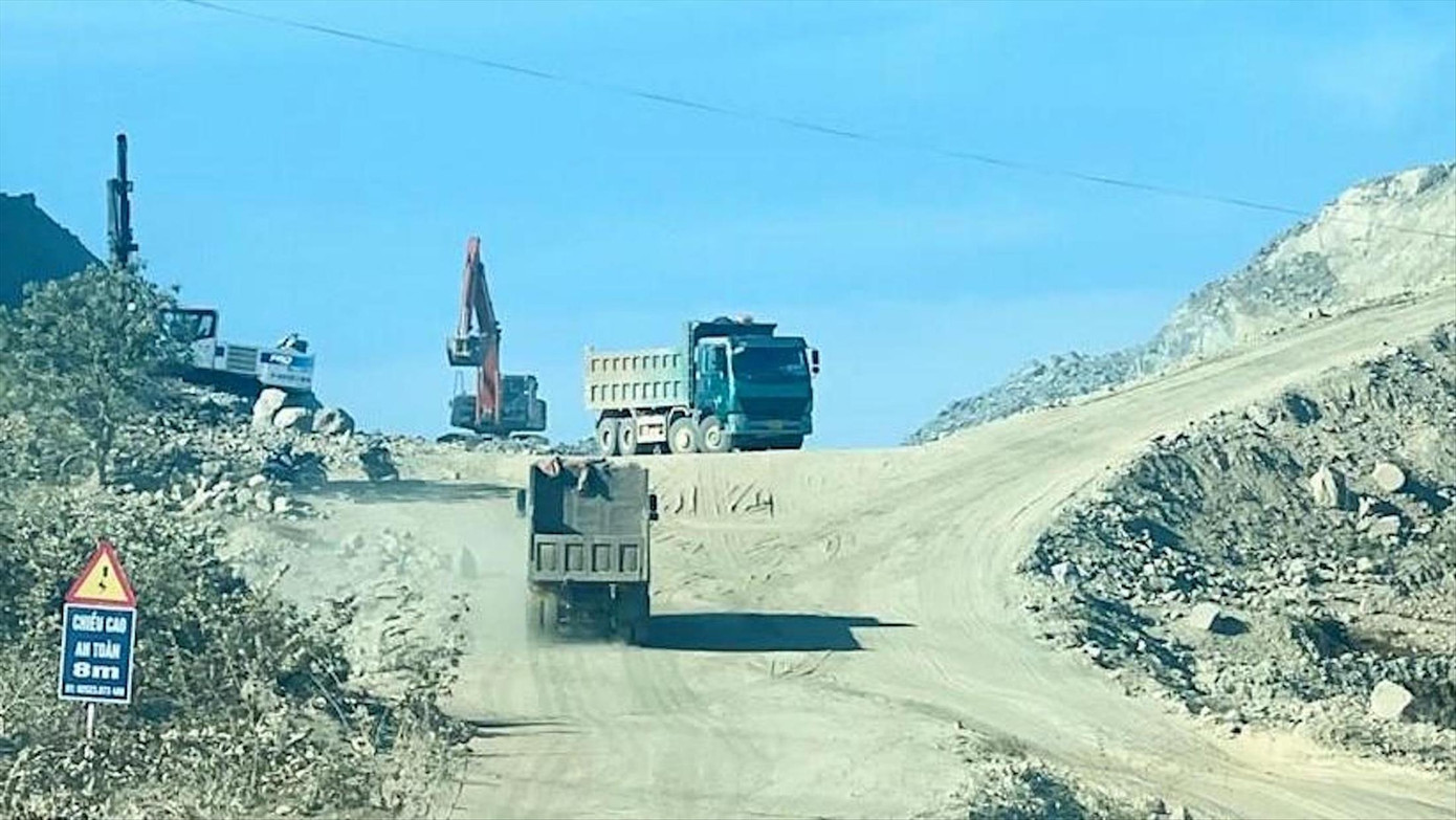 Cao tốc Vĩnh Hảo-Phan Thiết bị trễ tiến độ do thiếu đất đắp nền Cao tốc Vĩnh Hảo-Phan Thiết bị trễ tiến độ do thiếu đất đắp nền