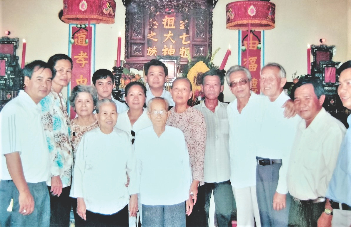 Những người trong dòng họ Phạm Đăng đoàn viên tại Củ Chi Những người trong dòng họ Phạm Đăng đoàn viên tại Củ Chi