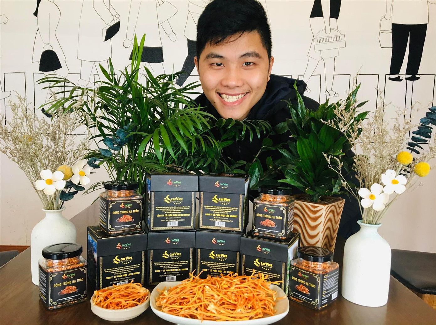 Anh Ngô Minh Đạt, Giám đốc Cty StarViet khởi nghiệp thành công với mô hình nuôi trồng đông trùng hạ thảo