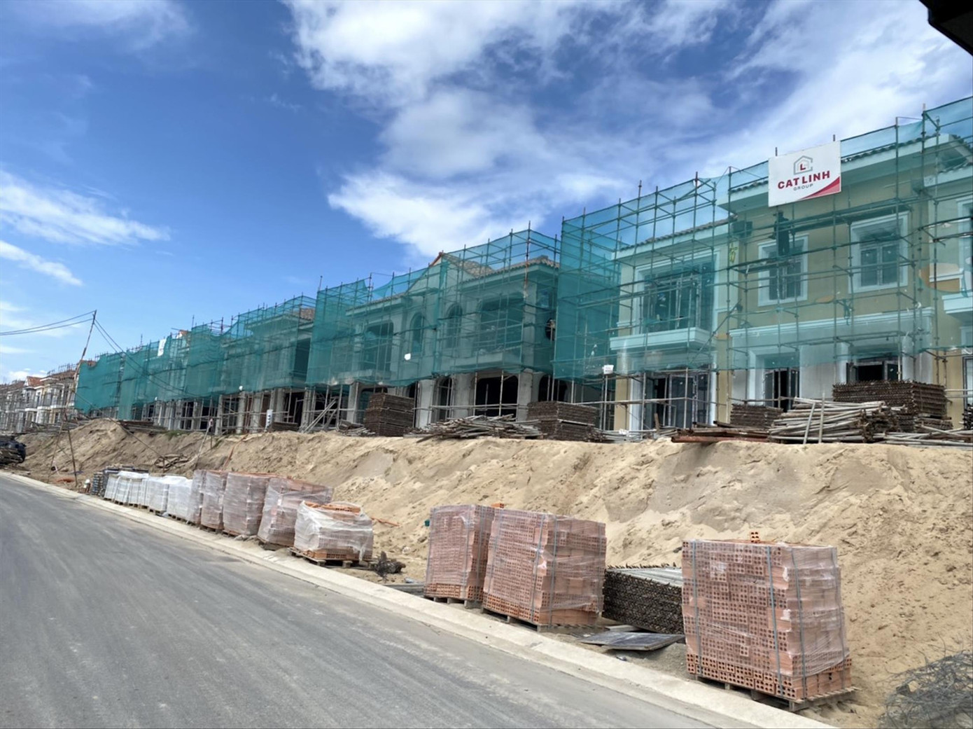 Tập đoàn Novaland đang tính bán bớt tài sản để trả nợ cho các trái chủ