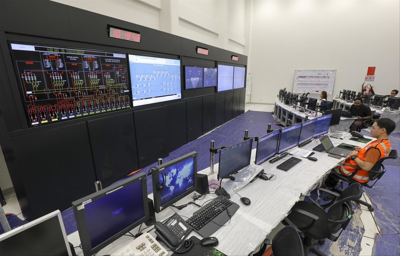 Bên trong depot Long Bình - tuyến metro số 1 TPHCM Ảnh: Duy Anh