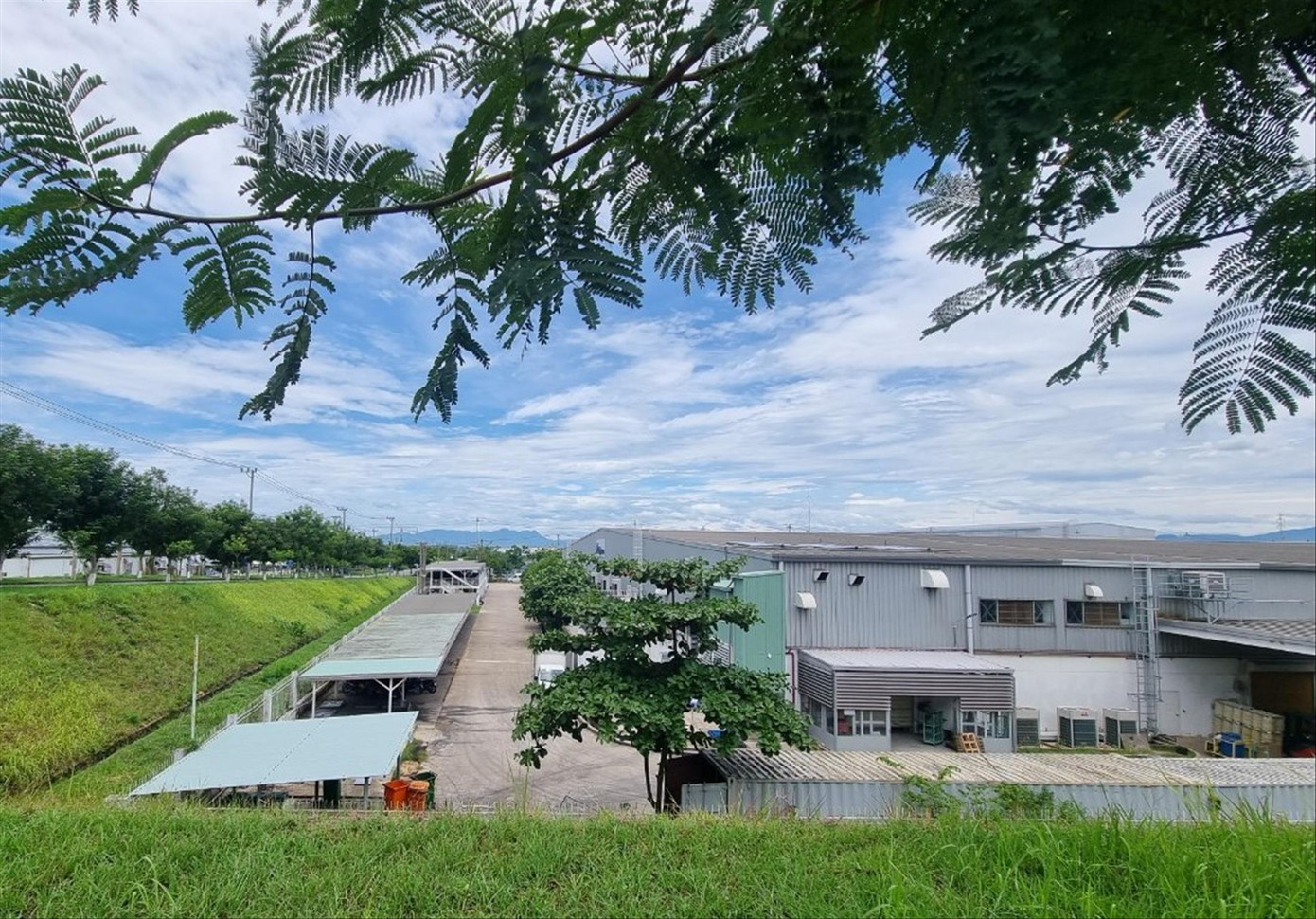 Một nhà máy trong KCN Hòa Cầm. Ảnh: Thanh Hiền Một nhà máy trong KCN Hòa Cầm. Ảnh: Thanh Hiền