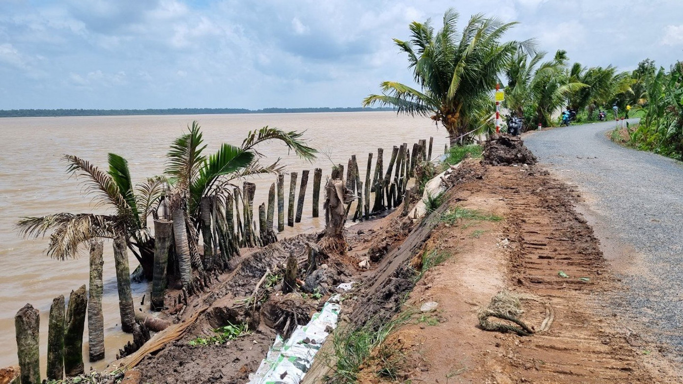 Sạt lở nghiêm trọng tại Cầu Kè, Trà Vinh Sạt lở nghiêm trọng tại Cầu Kè, Trà Vinh