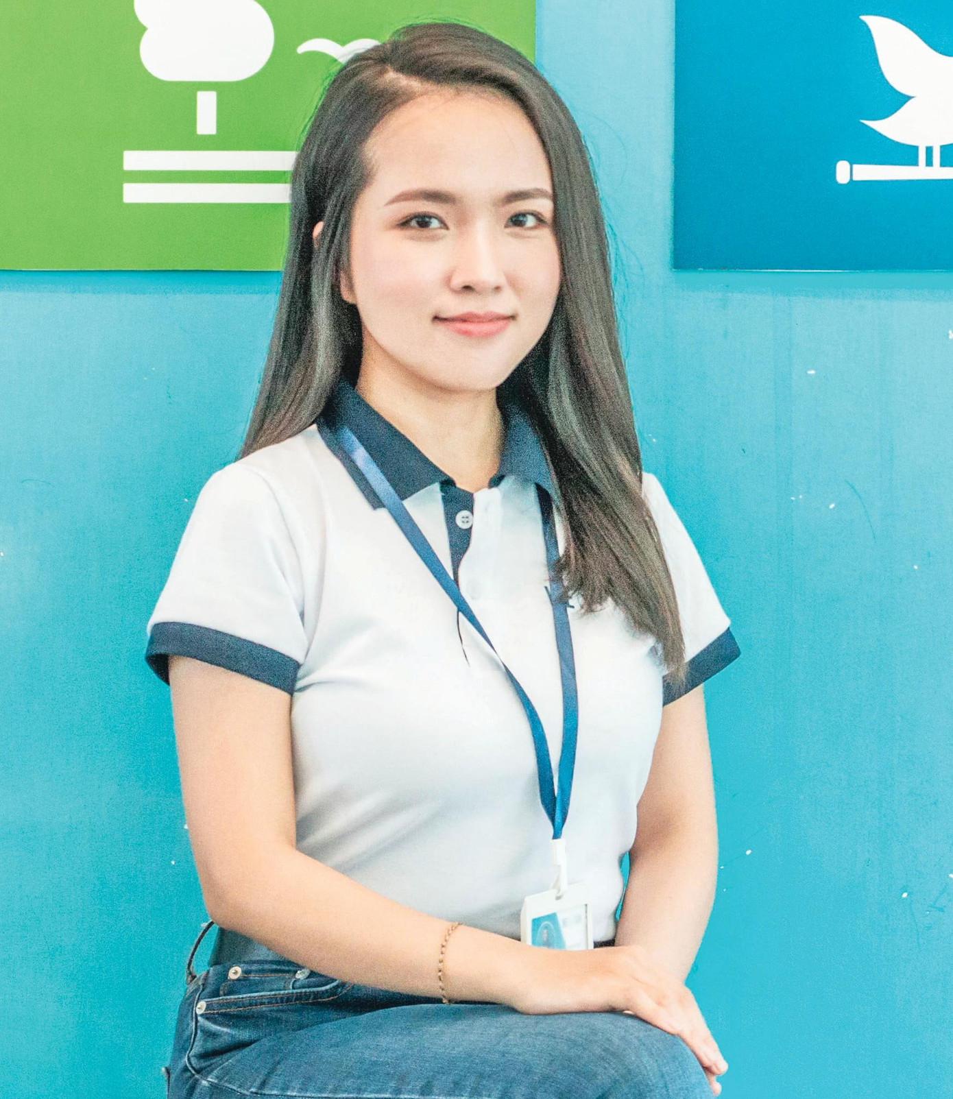 Chị Lê Hoàng Ngân, người sáng lập tổ chức hỗ trợ bệnh nhân ung thư WE CAN Chị Lê Hoàng Ngân, người sáng lập tổ chức hỗ trợ bệnh nhân ung thư WE CAN