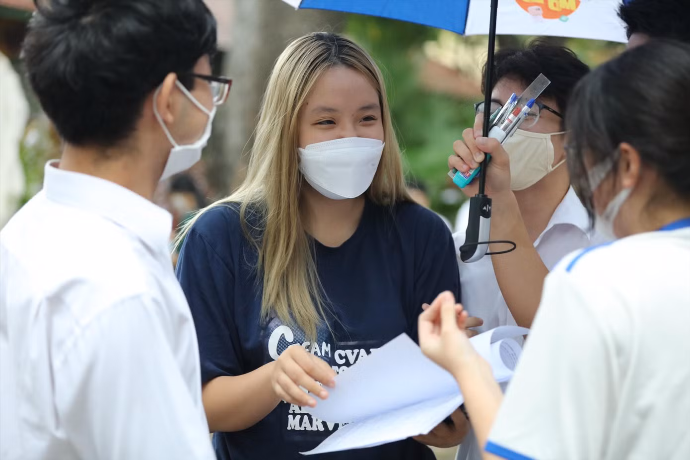 Thí sinh đã có thông tin điểm sàn của hầu hết các trường ĐH. Ảnh: Như Ý Thí sinh đã có thông tin điểm sàn của hầu hết các trường ĐH. Ảnh: Như Ý