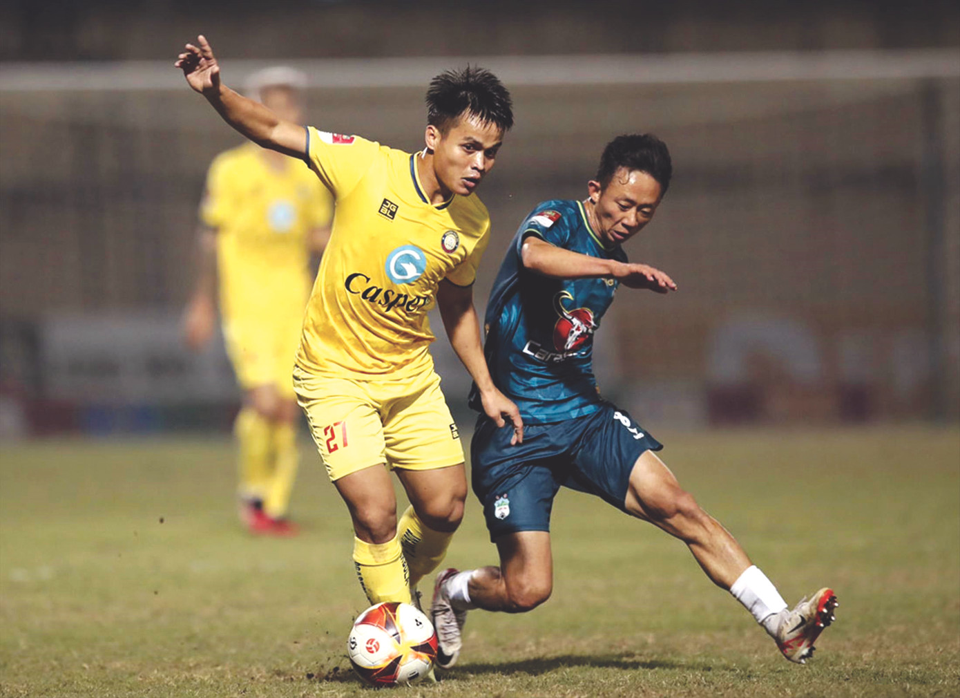 HAGL hồi sinh sau chiến thắng quý hơn vàng trước Thanh Hóa ở vòng 12. Ảnh: Anh Tú HAGL hồi sinh sau chiến thắng quý hơn vàng trước Thanh Hóa ở vòng 12. Ảnh: Anh Tú