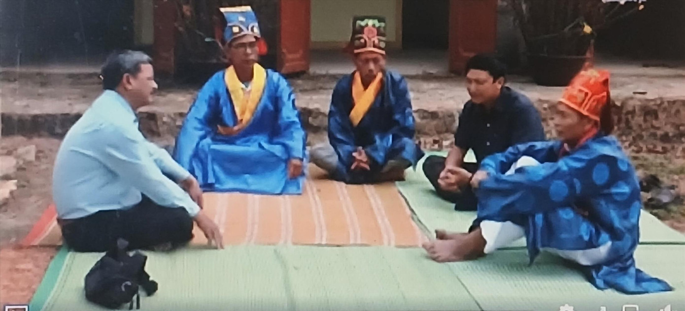 Dân làng Đại Thủy vẫn vậy, họ nhớ về quá khứ gian nan, và có niềm tin vào tương lai tươi sáng. Ảnh: Phạm Xuân Dũng