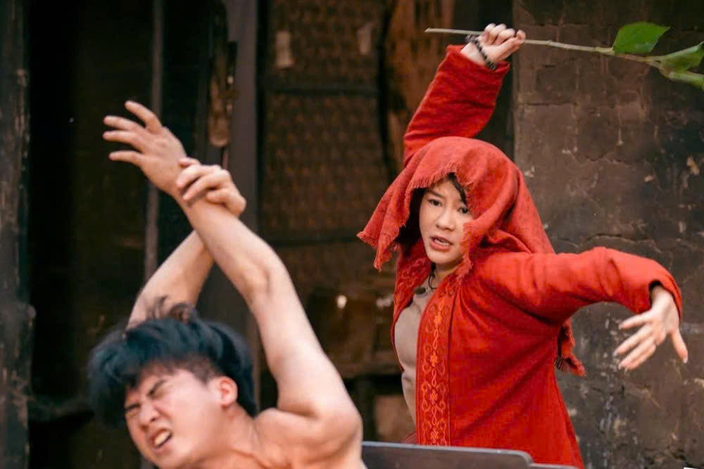 TikToker Hoàng Kim Ngọc trong phim Đèn âm hồn