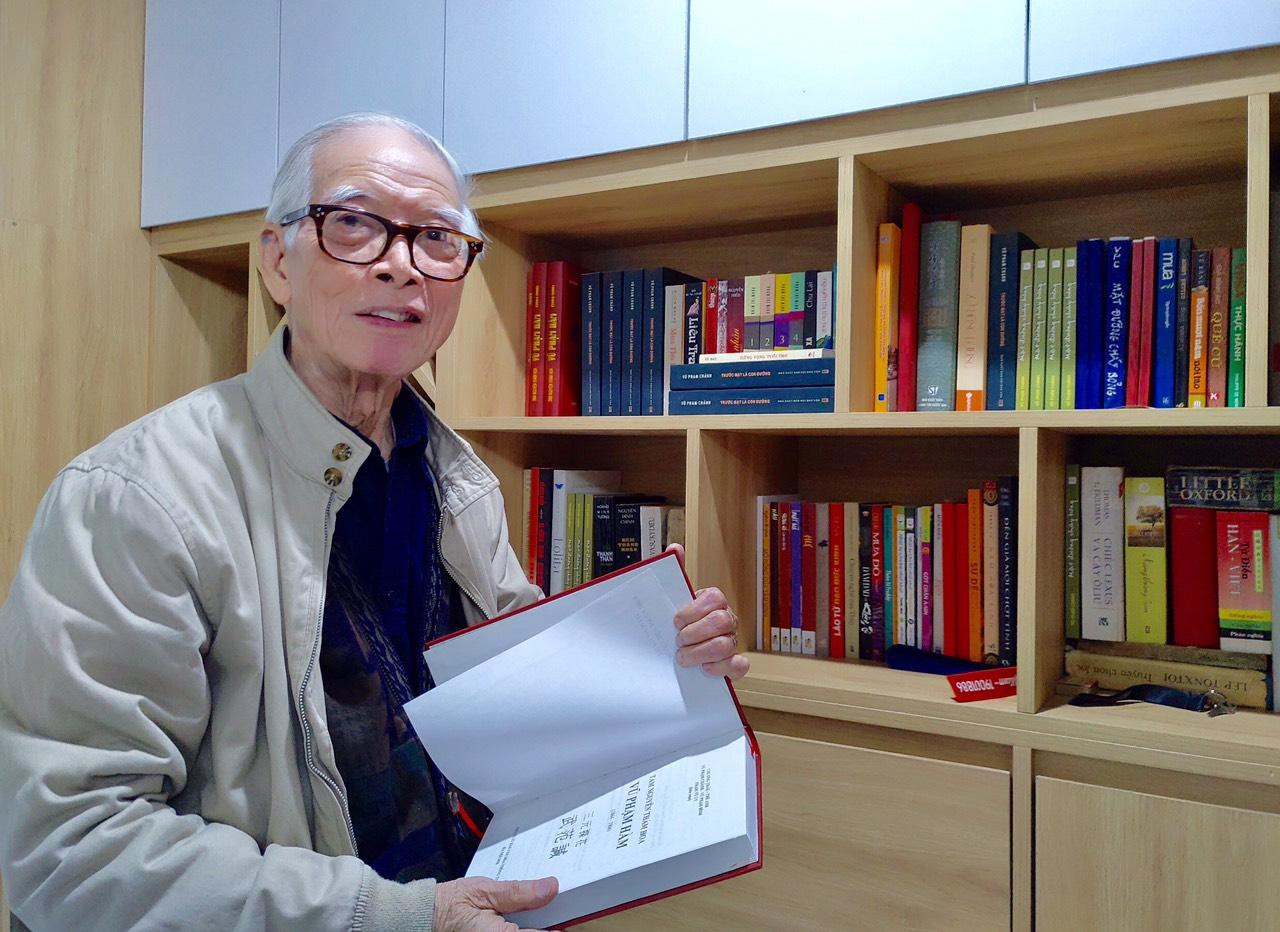 Ông Vũ Phạm Chánh và quyển sách mới