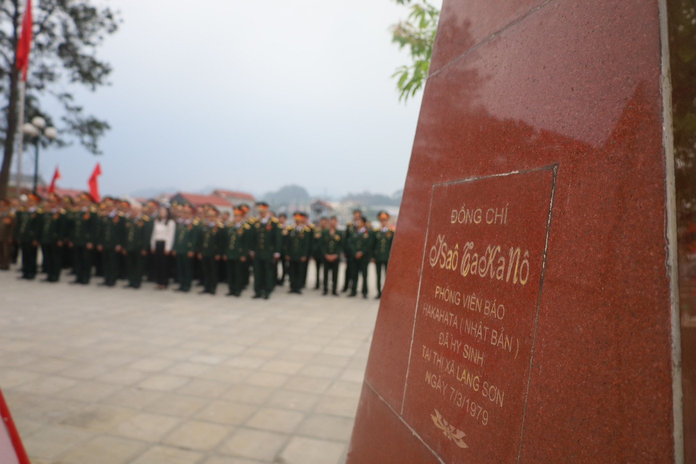 Bia mộ Takano ở nghĩa trang liệt sỹ Hoàng Đồng. Ảnh: Duy Chiến