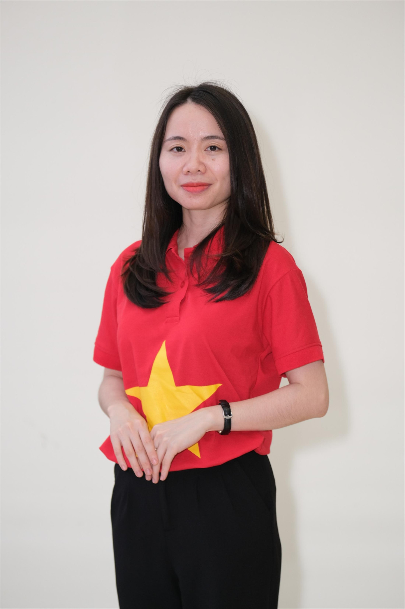 Chị Phan Thị Hồng Vân, Chủ tịch Hội LHTN Việt Nam huyện Lạc Sơn, tỉnh Hòa Bình Chị Phan Thị Hồng Vân, Chủ tịch Hội LHTN Việt Nam huyện Lạc Sơn, tỉnh Hòa Bình