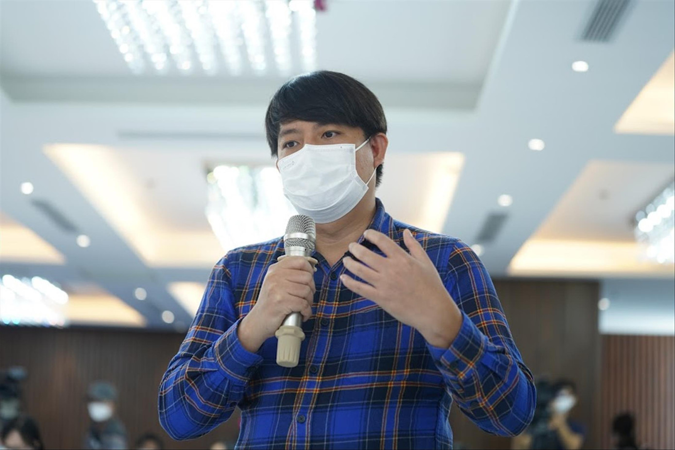 Anh Hoàng Tuấn Anh, người từng là F0, chia sẻ về câu chuyện của mình. Ảnh: Phạm Nguyễn Anh Hoàng Tuấn Anh, người từng là F0, chia sẻ về câu chuyện của mình. Ảnh: Phạm Nguyễn