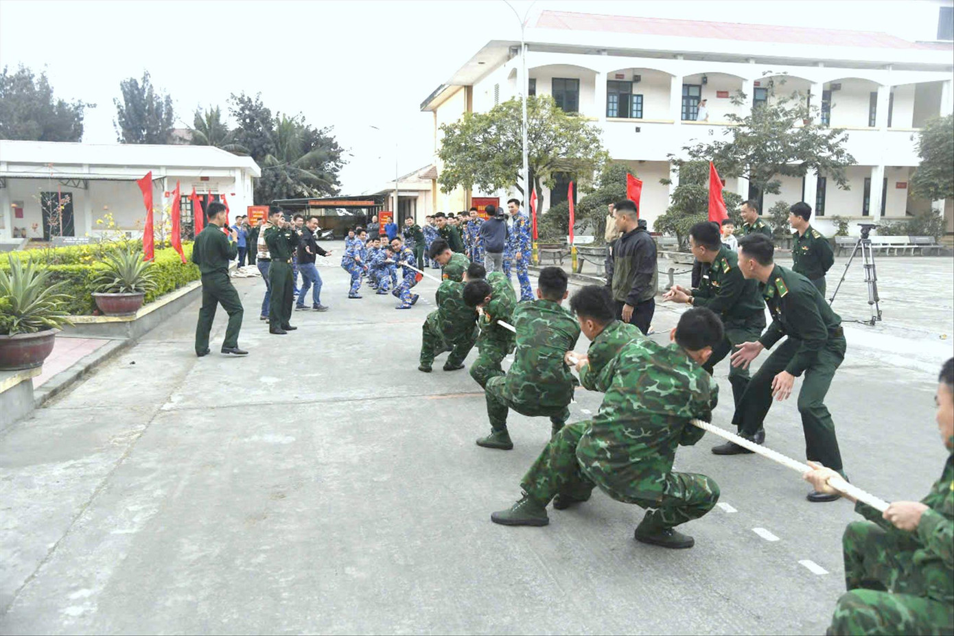 Cán bộ, chiến sĩ Hải đoàn Biên phòng 48 sôi nổi tham gia các hoạt động trong dịp Tết Nguyên đán 2025 Cán bộ, chiến sĩ Hải đoàn Biên phòng 48 sôi nổi tham gia các hoạt động trong dịp Tết Nguyên đán 2025