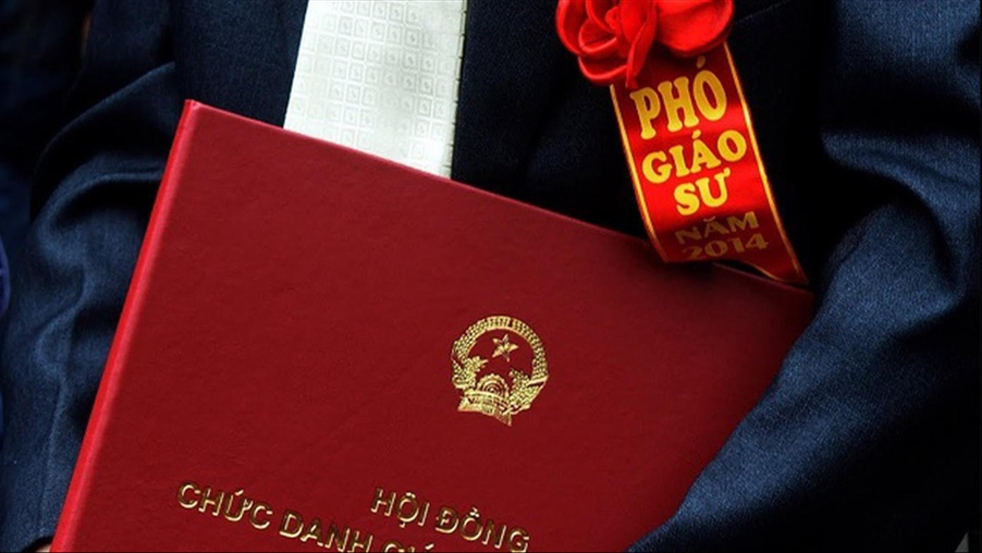 Xét công nhận GS, PGS năm 2021 đang đi đến hồi kết Xét công nhận GS, PGS năm 2021 đang đi đến hồi kết