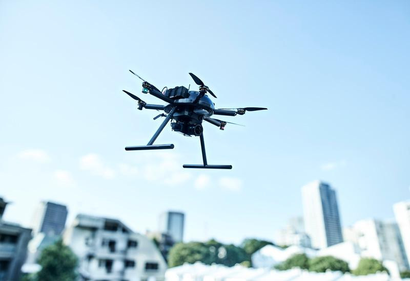 Khủng bố có thể tận dụng những drone thương mại như thế này. Ảnh: Droneprofessional.