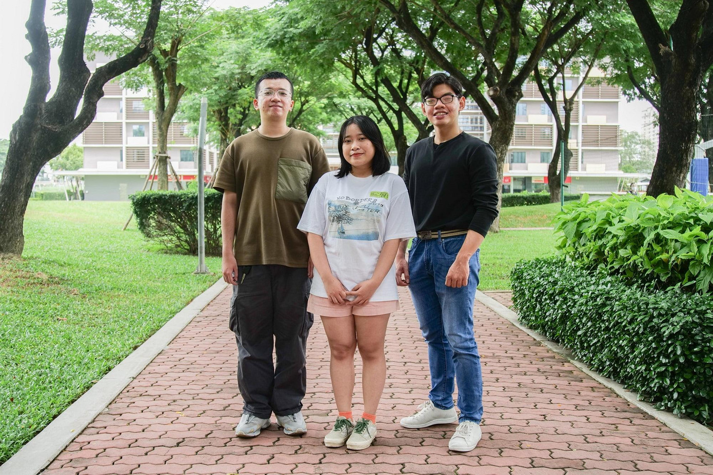 Nhờ cọ xát với đề bài lấy chủ đề từ ‘thế giới thực’, cuộc thi đã giúp các bạn sinh viên hình thành tư duy sáng tạo, kỹ năng mềm và kinh nghiệm làm việc, đồng thời xây dựng mạng lưới giao lưu kết nối với chuyên gia trong ngành. Nhờ cọ xát với đề bài lấy chủ đề từ ‘thế giới thực’, cuộc thi đã giúp các bạn sinh viên hình thành tư duy sáng tạo, kỹ năng mềm và kinh nghiệm làm việc, đồng thời xây dựng mạng lưới giao lưu kết nối với chuyên gia trong ngành.