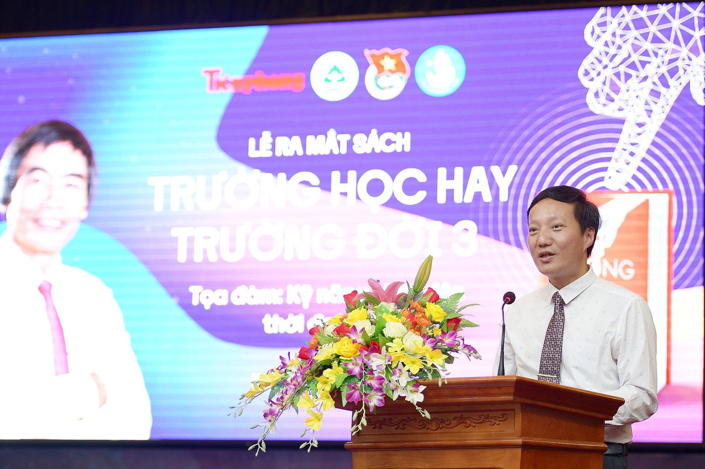PGS.TS Phạm Minh Toại - Phó Hiệu trưởng Trường Đại học Lâm nghiệp phát biểu chào mừng.