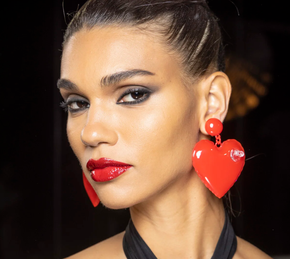 Các chi tiết thiết kế năm nay có van thổi phồng được.