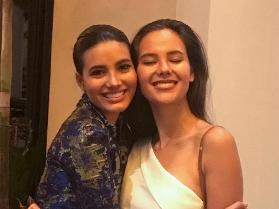 Hai nàng hậu sau đó cùng kêu gọi khán giả ngừng tranh cãi gây chia rẽ.