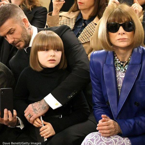 Từ bé đến lớn, Harper đã quá quen với hàng ghế đầu và bà Anna Wintour.