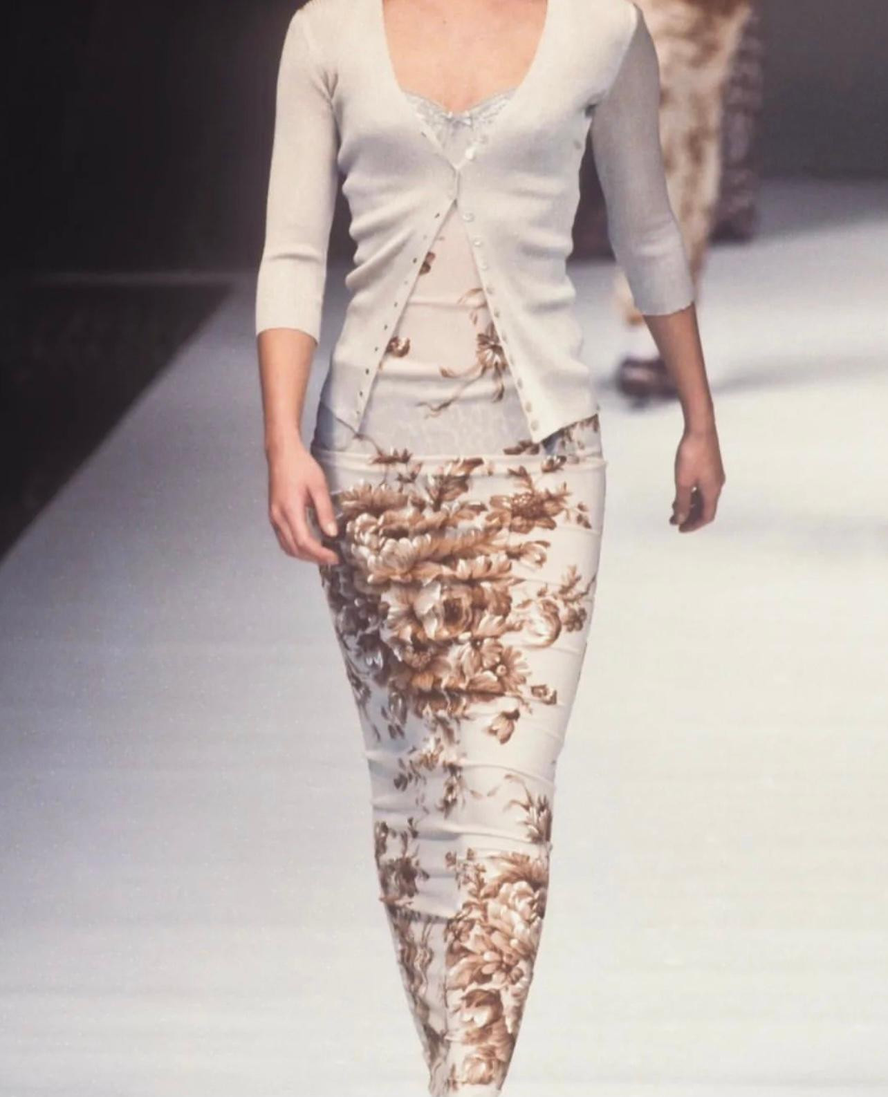 Và đúng vậy, đây là thiết kế của năm 1997! Và đúng vậy, đây là thiết kế của năm 1997!