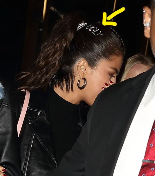 Selena Gomez đã có màn đáp trả cực sâu cay. Selena Gomez đã có màn đáp trả cực sâu cay.