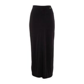 Váy dáng dài cho những bữa tiệc trang trọng.