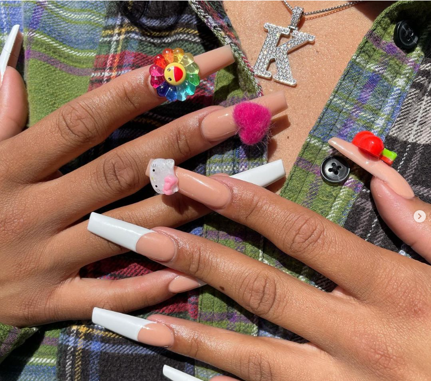 Nếu bạn muốn đầu tư tới bến cho bộ nail trong kỳ nghỉ chẳng hạn.