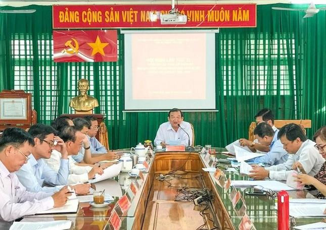 Ông Lê Minh Tấn chủ trì một cuộc họp của Sở LĐTB&amp;XH TPHCM khi còn giữ chức vụ giám đốc