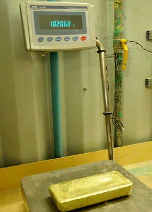 Sản phẩm của quá trình tinh luyện vàng dore'