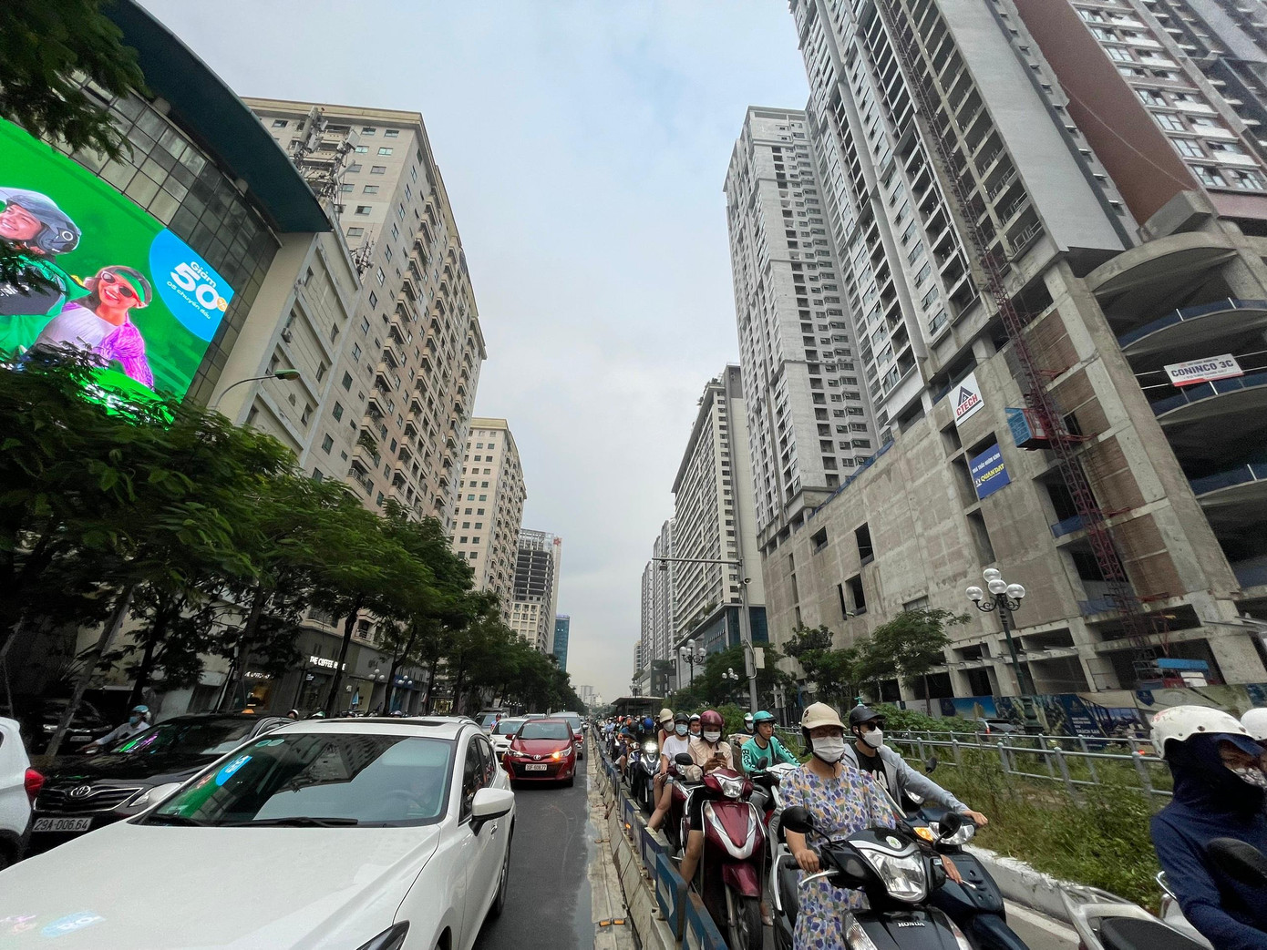 Đề xuất sở hữu chung cư có thời hạn của Bộ Xây dựng trong dự thảo Luật Nhà ở (sửa đổi) lần 2 gây tranh cãi (Ảnh: Như Ý).