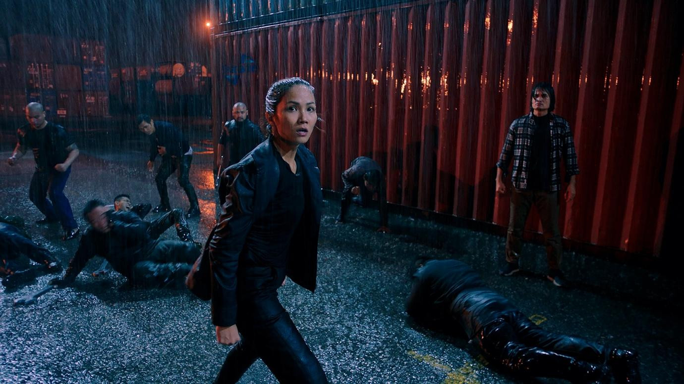 H'Hen vào vai một cảnh sát chìm.