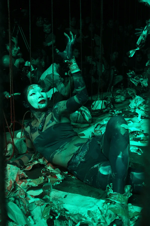 Thảnh thơi hơn một chút khi xé bỏ bớt 