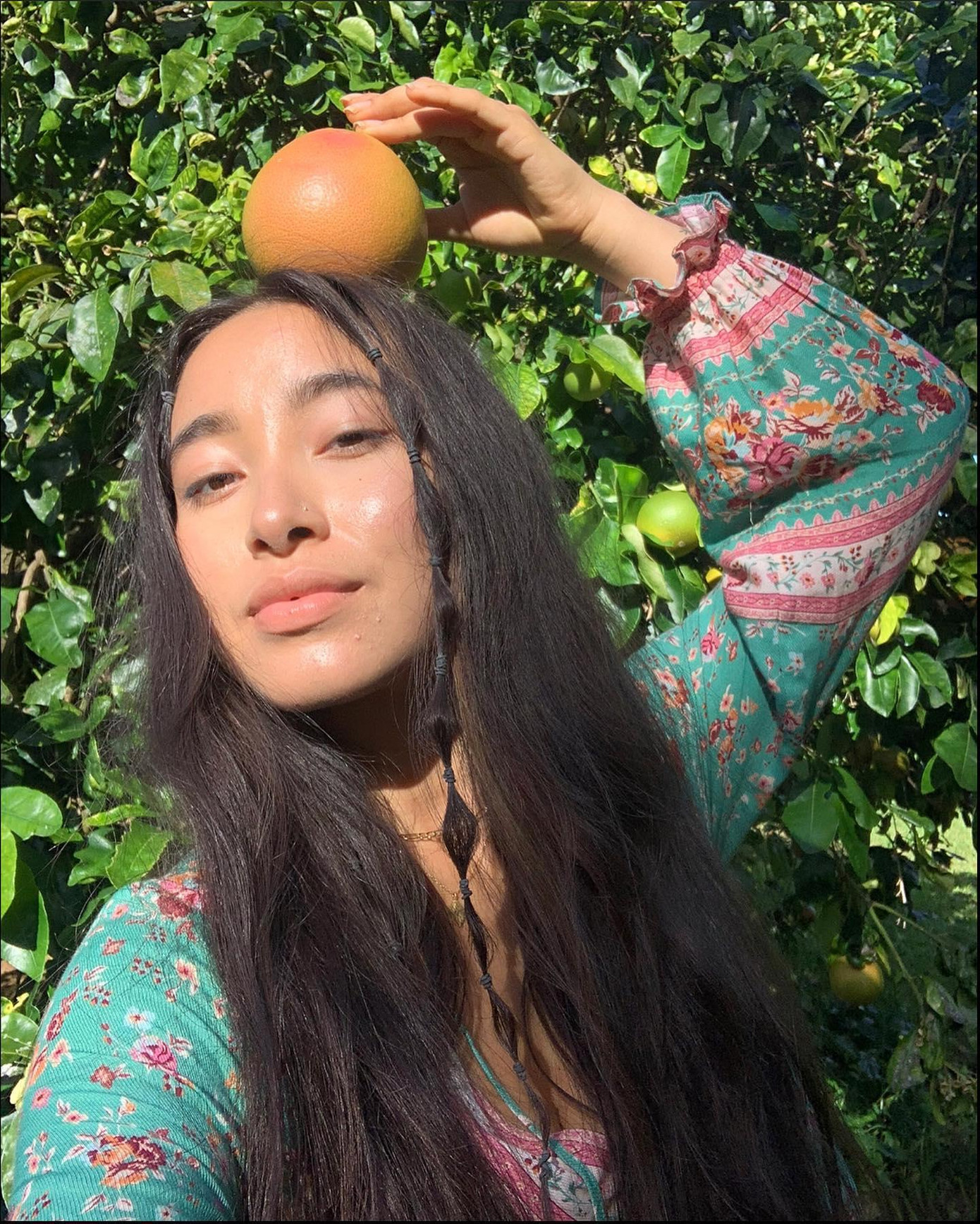 Chân dung xinh đẹp của cô nàng Hitomi Mochizuki.