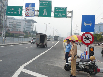 Đường trên cao của Hà Nội. Ảnh: Trọng Đảng