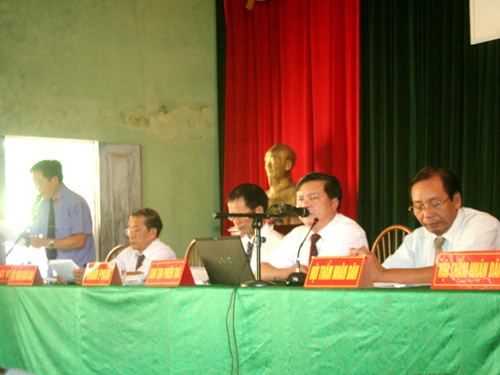  Hội đồng xét xử phiên toà Nguyễn Đức Tiềm