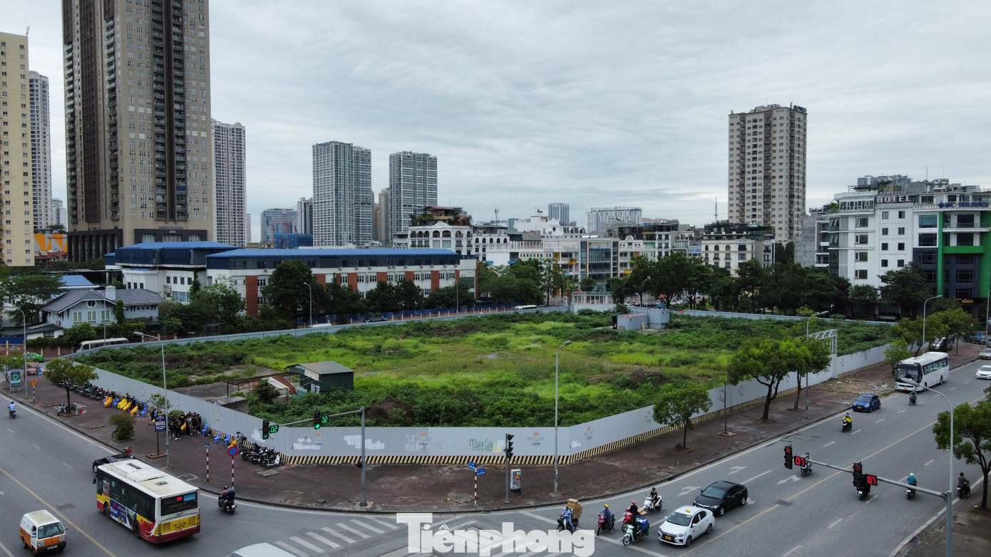 Bộ TN&MT yêu cầu các địa phương không để chậm trễ trong việc xác định giá đất. Bộ TN&MT yêu cầu các địa phương không để chậm trễ trong việc xác định giá đất.