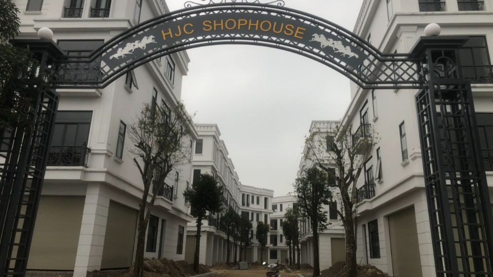 Nhiều dự án nhà ở trên địa bàn tỉnh Hà Nam được lựa chọn nhà đầu tư không thông qua hình thức đấu thầu. Nhiều dự án nhà ở trên địa bàn tỉnh Hà Nam được lựa chọn nhà đầu tư không thông qua hình thức đấu thầu.