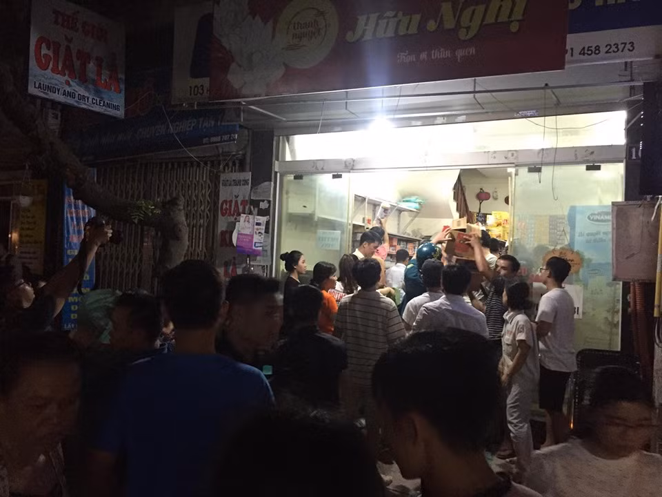 Cháy dữ dội ở công ty bóng đèn phích nước Rạng Đông ảnh 9