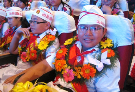 Kim Hảo là gương mặt Cháu ngoan Bác Hồ tiêu biểu của TPHCM năm 2013. (Ảnh: Hoài Nam).. Kim Hảo là gương mặt Cháu ngoan Bác Hồ tiêu biểu của TPHCM năm 2013. (Ảnh: Hoài Nam).