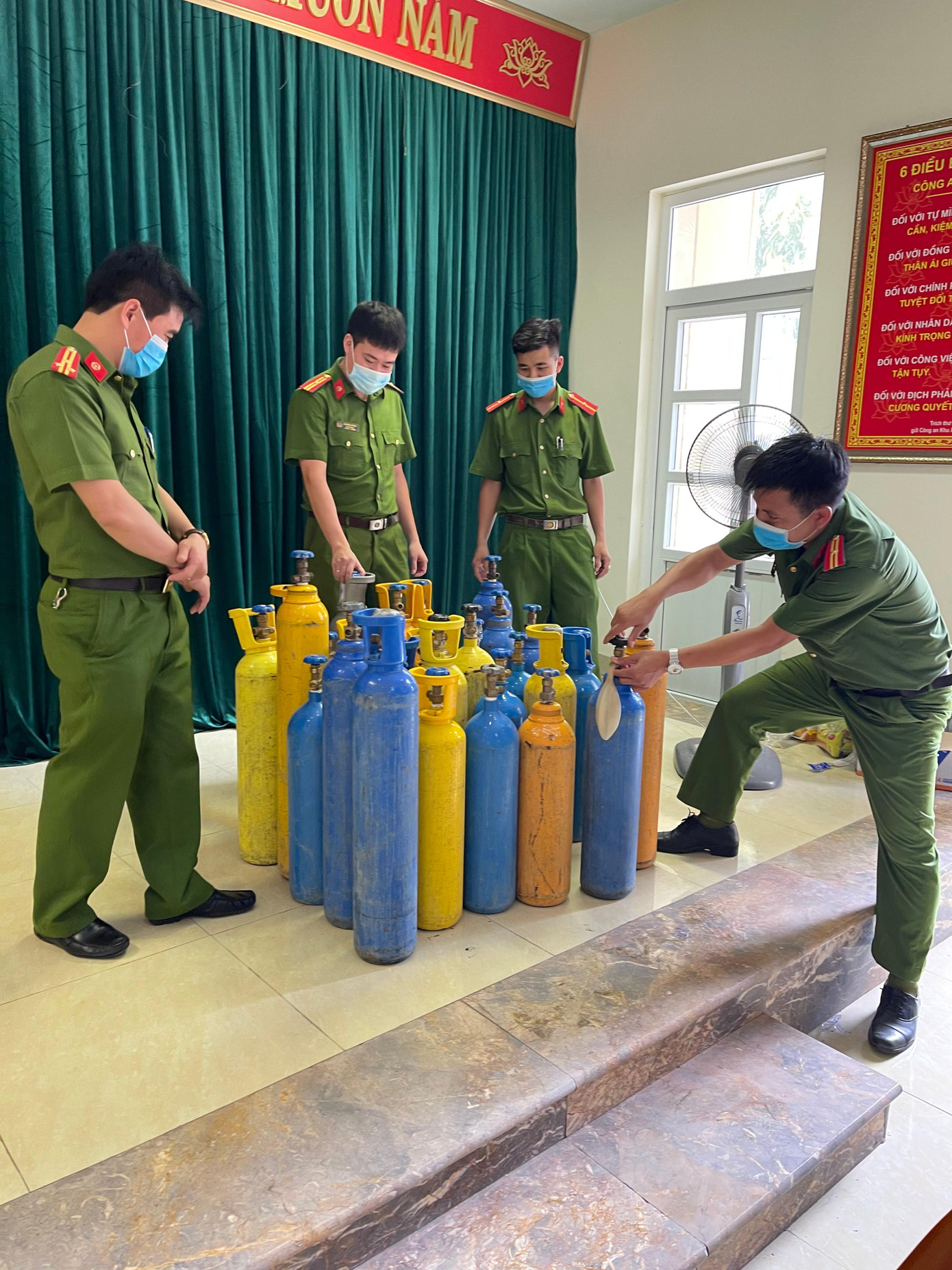 Tang vật vụ việc. Ảnh: Công an Thanh Hoá Tang vật vụ việc. Ảnh: Công an Thanh Hoá